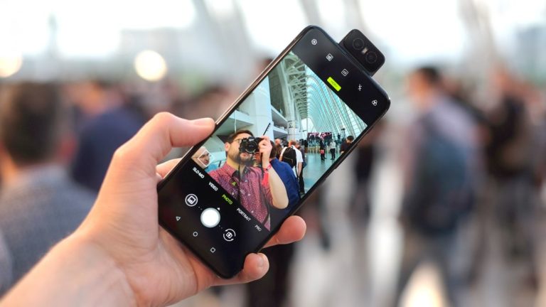 مراجعة هاتف Asus ZenFone 6 … أول هاتف بكاميرا دوارة