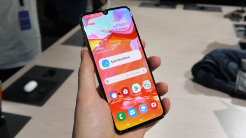 مراجعة هاتف Samsung Galaxy A70