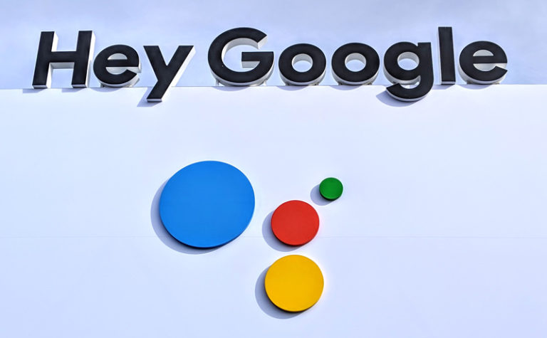 جوجل تختبر إرسال الرسائل عبر مساعدها الشخصي Google Assistant