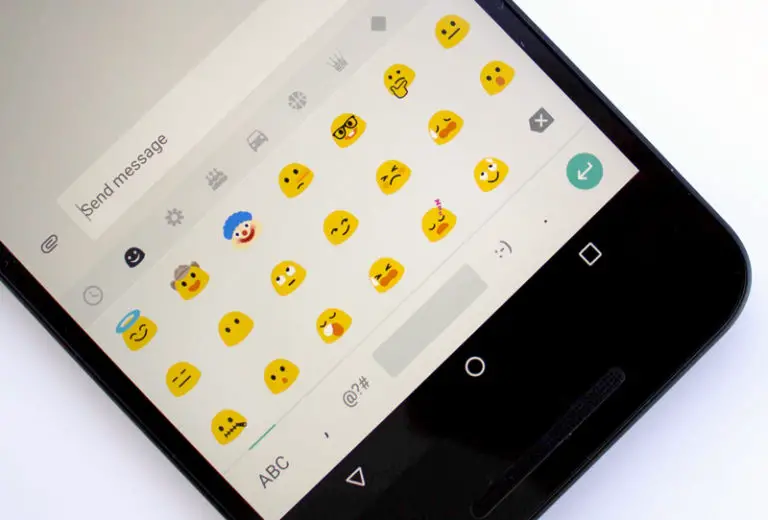 كيف تضيف الصور التعبيرية emoji إلى هاتفك الأندرويد