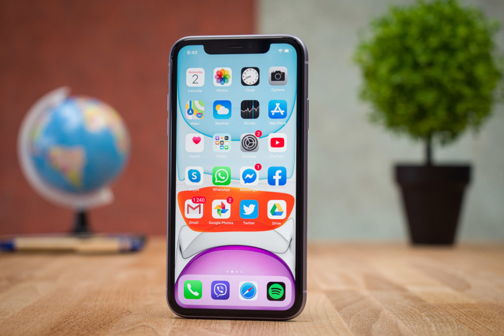 آبل ستركز على انتاج iPhone 11 أكثر من نسختي الـ Pro 11 الأكثر تقدماً آبل ستركز على انتاج iPhone 11 أكثر من نسختي الـ Pro 11 الأكثر تقدماً