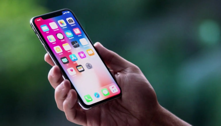 سامسونج قد تكون المورد الوحيد لشاشات OLED لهواتف Apple 2020