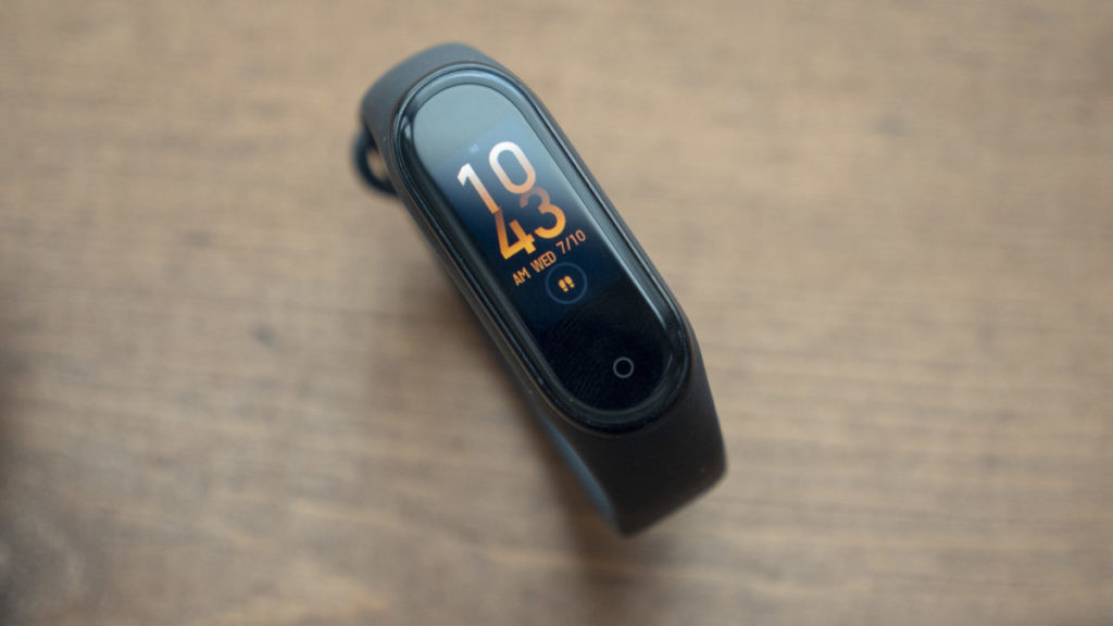 مراجعة ساعة Xiaomi Mi Band 4 .. الساعة الأفضل لمتابعة اللياقة والمهام الصغيرة