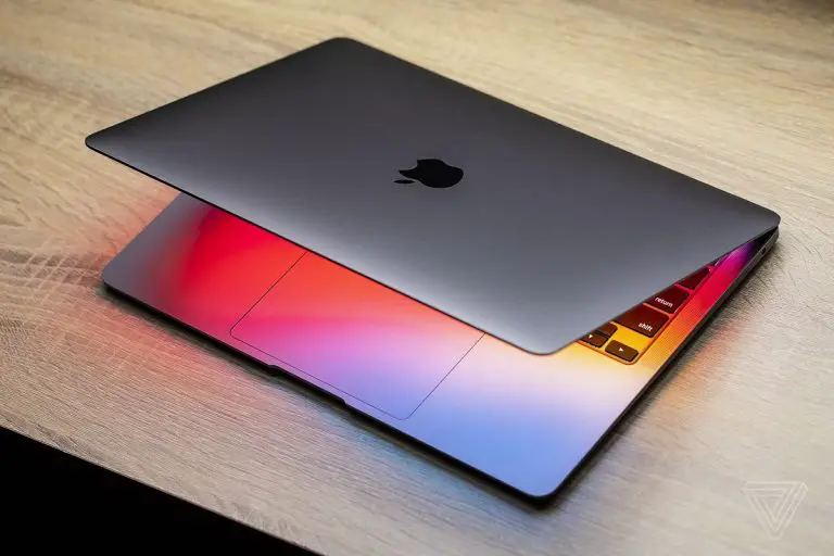 مراجعة لابتوب أبل Apple MacBook Air بشرائح M1 .. ميزات وأداء أقوى