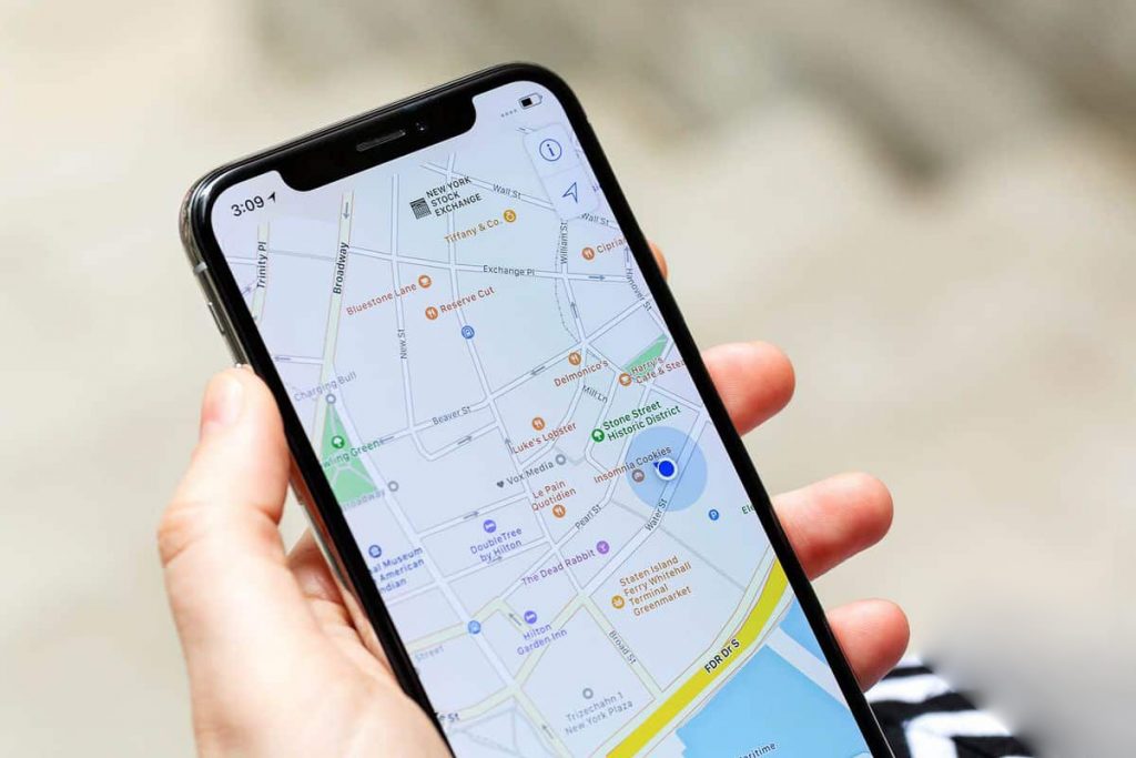 أفضل 10 تطبيقات لتتبع موقع الهواتف الذكية مجاناً ( Android / iOS ) أفضل 10 تطبيقات لتتبع موقع الهواتف الذكية مجاناً ( Android / iOS )