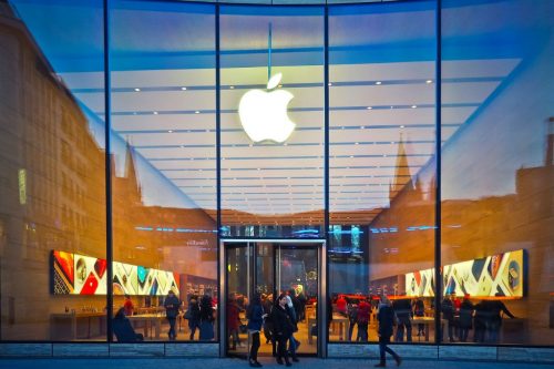 Apple تتصدّر المشهد وتستحوذ على المرتبة الأولى خلال الربع الرابع Q4 من عام 2021 متفوّقة على Samsung