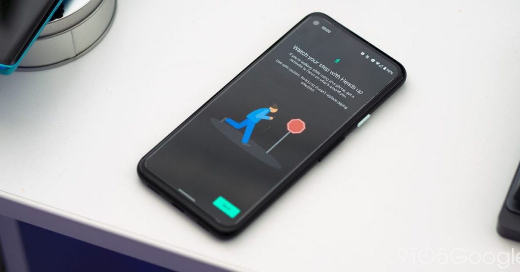 توقّف عن استخدام الهاتف أثناء المشي .. تعرّفوا على Heads Up الميّزة الجديدة من Google