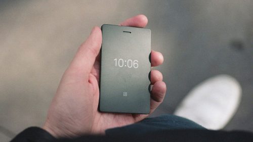 القليل من كل شيء.. Light Phone II هاتف جديد في 2021 يضم الوظائف الأساسية فقط