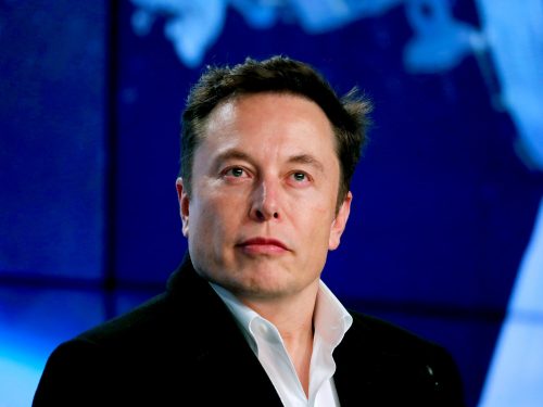Elon Musk في تغريدة جديدة ورداً على المنافسين .. النماذج الأولية أمرٌ بسيط، أمّا الإنتاج فإنّه قصة أخرى طويلة جدًا !