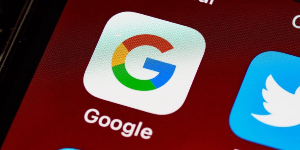 كيف تقوم باستعادة جهات الاتصال المحذوفة بمساعدة خدمات Google ؟