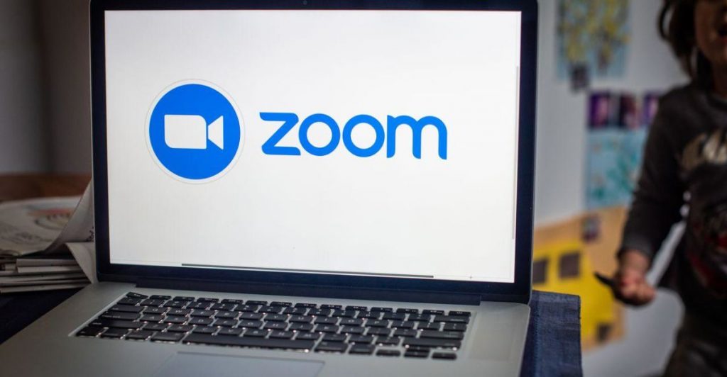 Zoom تعلن رسميًا عن موعد إيقاف تطبيق Zoom ضمن تطبيقات Chrome المُخَصّصة
