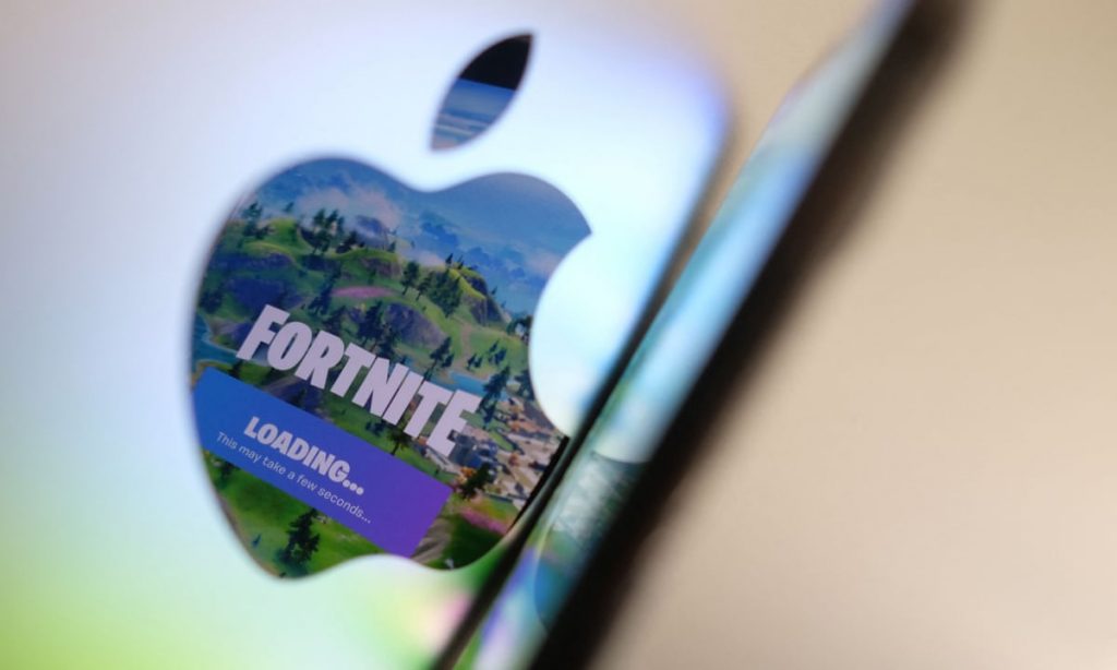 لعبة Fortnite الشهيرة خارج متجر Apple حتى إشعار آخر .. الأمر الذي قد يمتد لسنوات لعبة Fortnite الشهيرة خارج متجر Apple حتى إشعار آخر .. الأمر الذي قد يمتد لسنوات