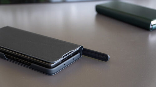 الجيل القادم من الهواتف Galaxy Z Fold قد يفتقر إلى فتحة القلم الذكيّ S-Pen
