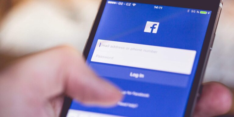 كيف تقوم بنقل المحتوى الخاص بك على FaceBook إلى منصة أخرى، قبل حذف حسابك ؟