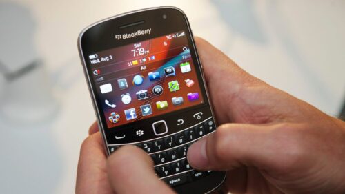 بعد كل هذه السنين .. BlackBerry تستعد لإيقاف الدعم عن هواتفها القديمة بدءًا من 4 يناير 2022!