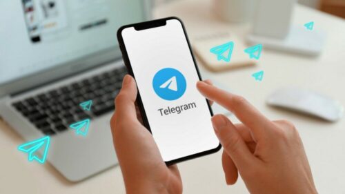 التفاعل باستخدام الإيموجيز وترجمة الرسائل وغيرها من الميزات قدمتها Telegram في نهاية عام 2021 .. تعرف عليها