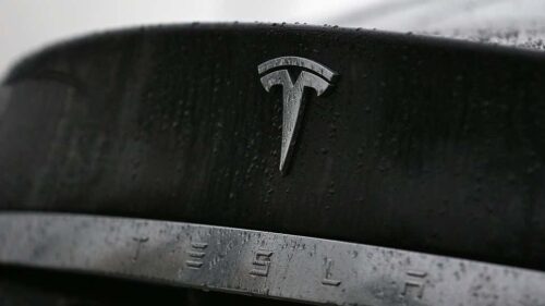 بطّاريات جديدة أكبر بخمسة مرّات من البطّاريات الحالية.. هل سينخفض سعر سيارات Tesla القادمة؟