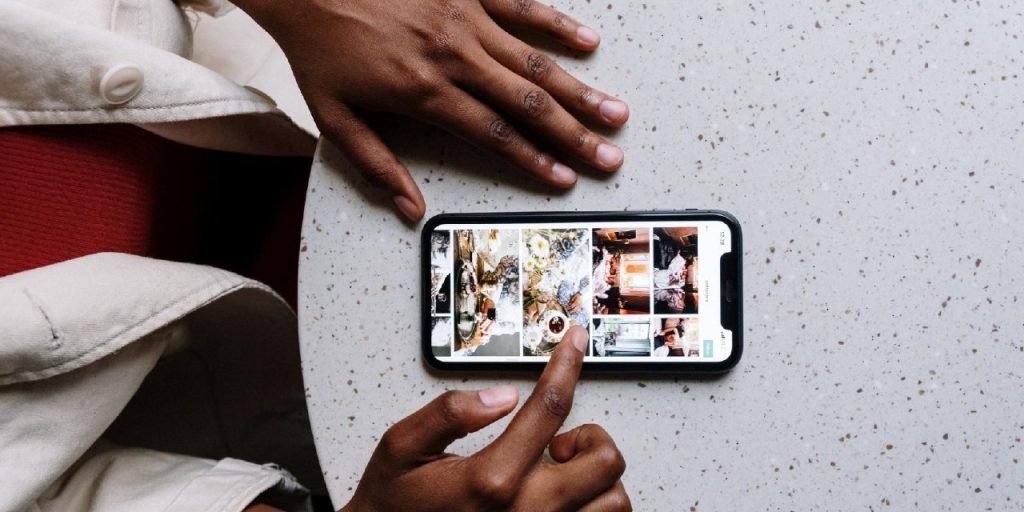 ما هي أفضل التطبيقات المتوفّرة لصناعة العروض التقديمية Slide Show على هواتف iPhone؟