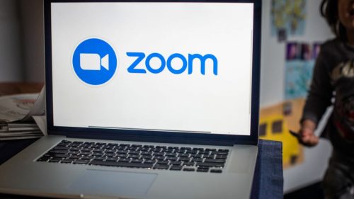 بث الاجتماعات بشكل مباشرة على Twitch.. تعرّفوا على الميّزة الجديدة في تطبيق Zoom