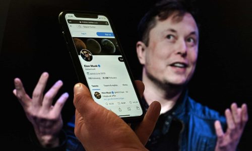 هل سينسحب Elon Musk من صفقة الاستحواذ على Twitter؟