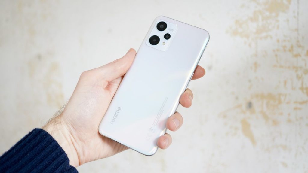 Realme تقوم بإطلاق ثلاث أجهزة جديدة.. هل ستسيطر الشركة على قطّاع الهواتف المنخفضة رخيصة الثمن؟ Realme تقوم بإطلاق ثلاث أجهزة جديدة.. هل ستسيطر الشركة على قطّاع الهواتف المنخفضة رخيصة الثمن؟