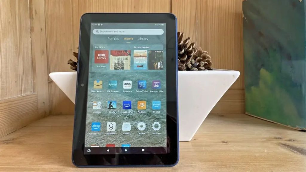 مراجعة الجهاز اللوحيّ Amazon Fire 7 (2022) … حجم صغير وسعر لا ينافس