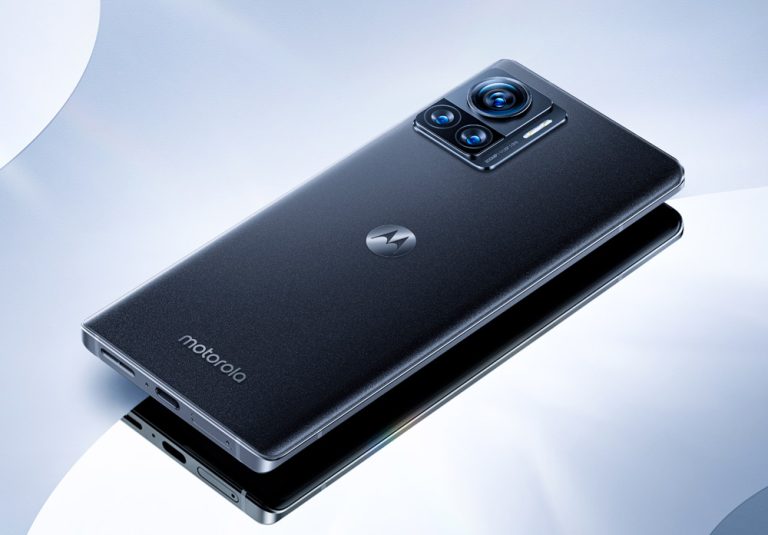 Motorola تقوم بإطلاق هاتف Moto X30 Pro بشكل رسمي… ما هي أبرز ميّزات هذا الهاتف الجديد؟