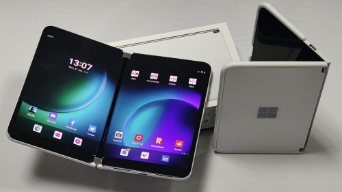 تغيير جذري محتمل على أجهزة Surface Duo هذا العام… هل ستدخل Microsoft إلى قطّاع الأجهزة القابلة للطي؟