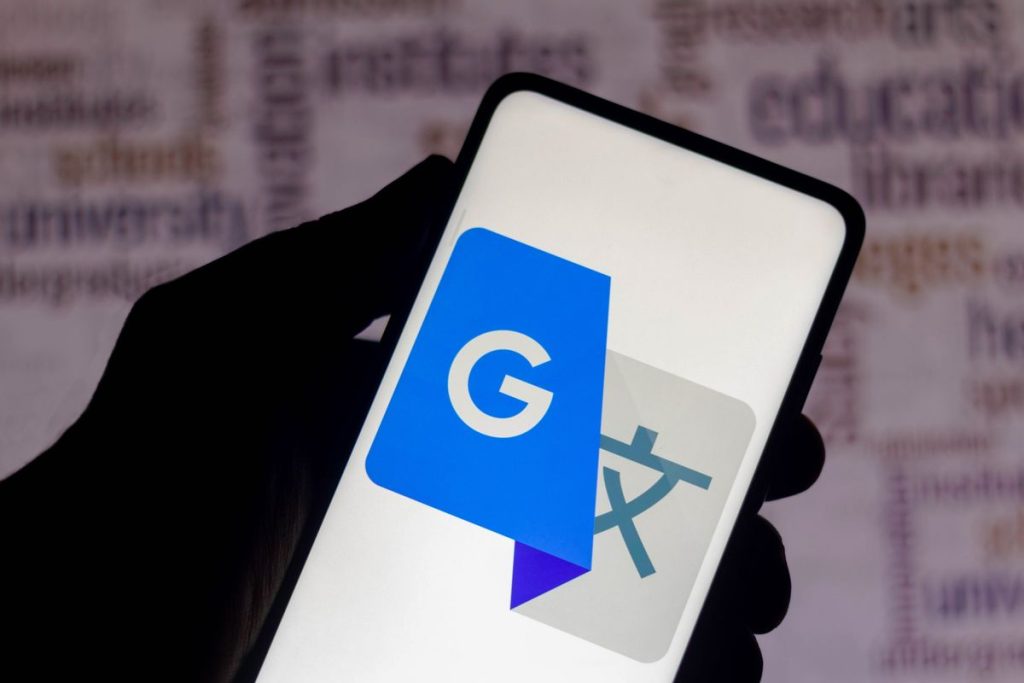 Google تسحب خدمة الترجمة الخاصّة بها من الصين… هل سنشهد حرباً تقنية جديدة بين الصين والولايات المتحدة الأمريكية؟ Google تسحب خدمة الترجمة الخاصّة بها من الصين… هل سنشهد حرباً تقنية جديدة بين الصين والولايات المتحدة الأمريكية؟