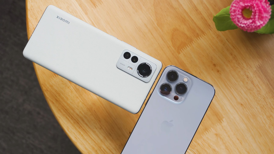 هاتف Xiaomi الجديد المنتظر يبدو نسخة طبق الأصل عن هواتف iPhone! هاتف Xiaomi الجديد المنتظر يبدو نسخة طبق الأصل عن هواتف iPhone!