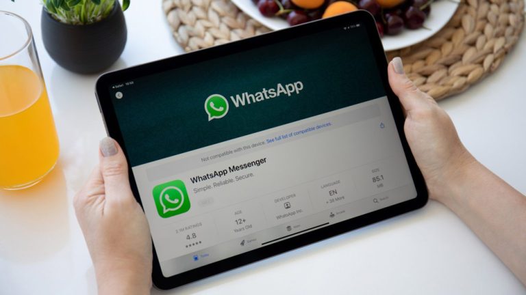 WhatsApp يحسن تجربة الاستخدام على الأجهزة اللوحية بنظام أندرويد من خلال ميزة العرض المقسم الجديدة