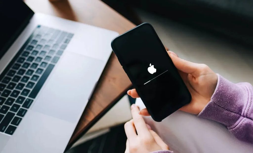 Apple تصدر تحديث أمني سريع لنظامي iOS 16.4.1 و iPadOS 16.4.1