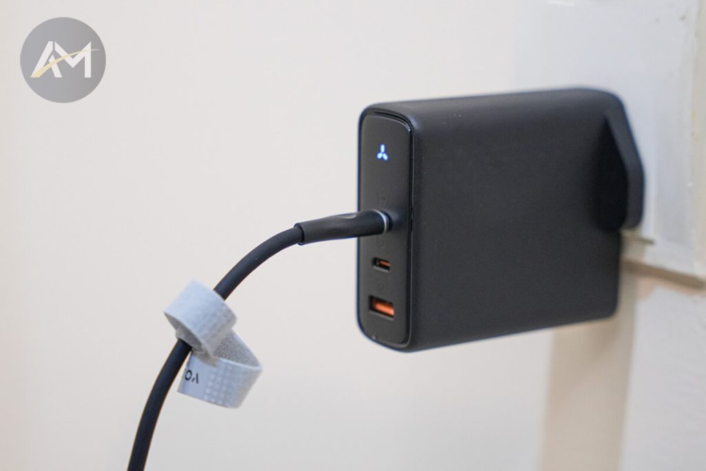 مراجعة شاحن Voltme Revo 140W GaN … خيار ممتاز لشحن عدة أجهزة بسرعة وأمان