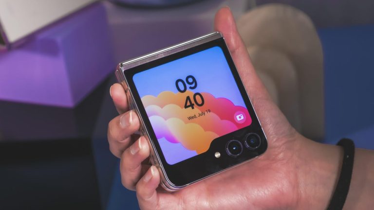 كاميرا Galaxy Z Flip 6 القادم من سامسونج قد تحصل على ترقية ضخمة