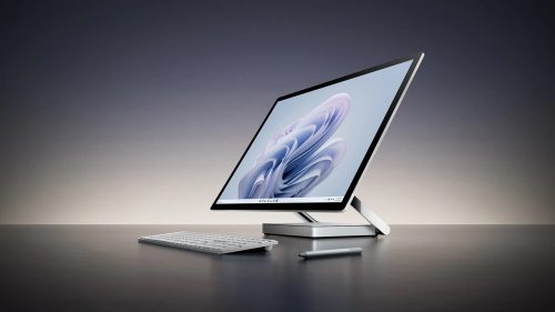 Microsoft تستعد لتقديم أجهزة كمبيوتر Surface جديدة للمنافسة في سوق أجهزة الكمبيوتر الشخصية