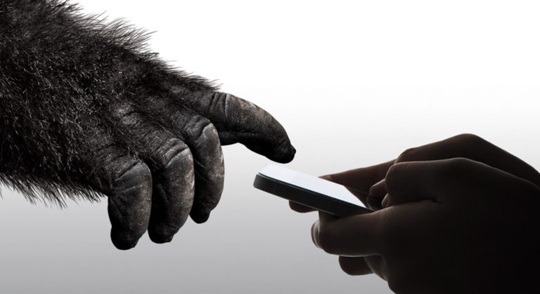 موتورولا ستستخدم زجاج Gorilla Glass لجميع هواتفها الذكية بدءاً من هذا العام .. من الرخيصة حتى الرائدة