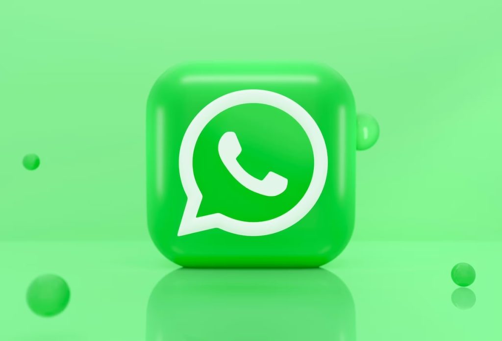 واتساب قد يطلق اشتراك WhatsApp Plus بميزات إضافية للمستخدمين المتقدمين