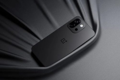 قبل الإطلاق الرسمي … تسريبات تكشف عن تصميم وألوان جديدة لهاتف OnePlus 13T