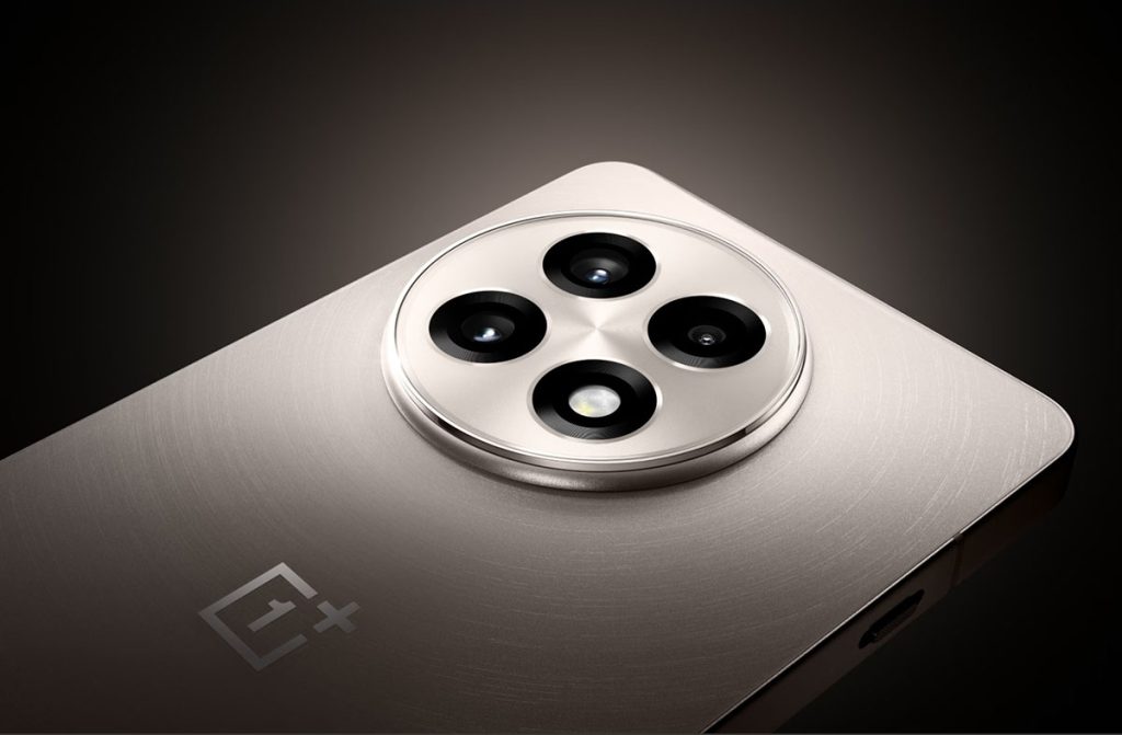 تسريبات بوجود هاتف OnePlus 13s ضمن سلسلة OnePlus 13 وسيصل في وقت لاحق من هذا الربع تسريبات بوجود هاتف OnePlus 13s ضمن سلسلة OnePlus 13 وسيصل في وقت لاحق من هذا الربع