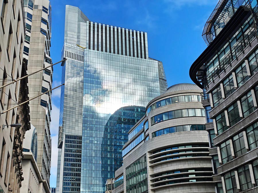 مراجعة الهاتف Motorola Signature … قوة في الأداء ومتانة في التصميم_3