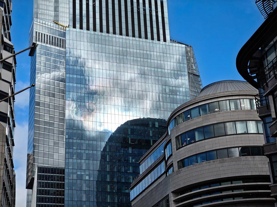 مراجعة الهاتف Motorola Signature … قوة في الأداء ومتانة في التصميم_4