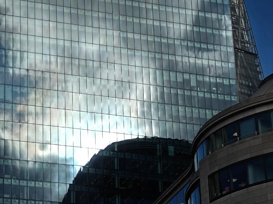 مراجعة الهاتف Motorola Signature … قوة في الأداء ومتانة في التصميم_5