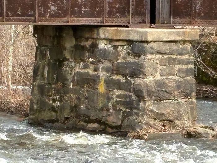 مراجعة الهاتف iPhone 17e .. ميني أبل الجديد بتقنيات متنوعة ومحدودة_5